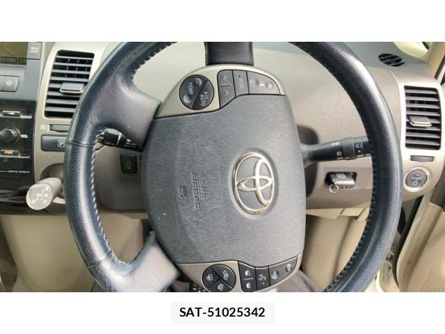 Toyota PRIUS 2008-03 8414464-12
