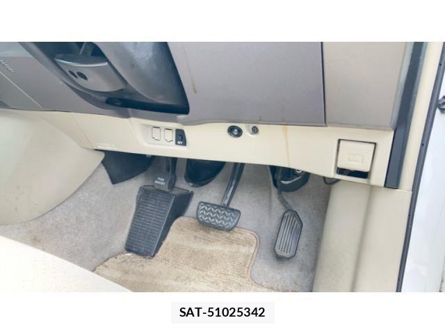 Toyota PRIUS 2008-03 8414464-15