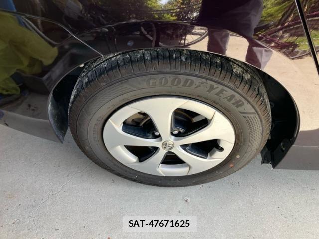 Toyota PRIUS 2012-03 8414479-6