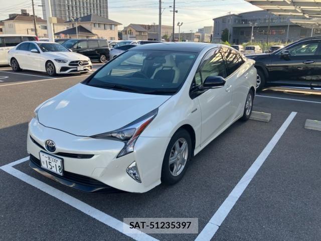 Toyota PRIUS 2017-11 8414433-0