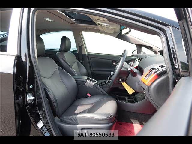 Toyota PRIUS 2012-09 8414435-16