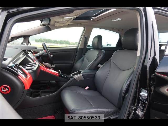 Toyota PRIUS 2012-09 8414435-19