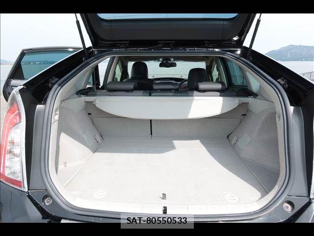 Toyota PRIUS 2012-09 8414435-23