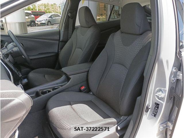 Toyota PRIUS 2017-07 8414424-9