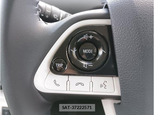 Toyota PRIUS 2017-07 8414424-18