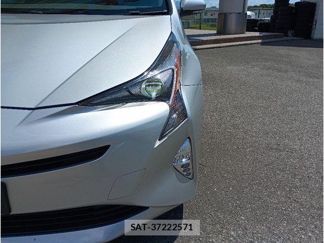 Toyota PRIUS 2017-07 8414424-27