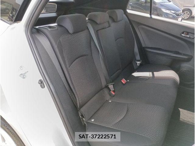 Toyota PRIUS 2017-07 8414424-7