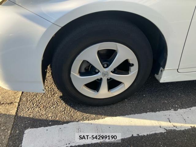 Toyota PRIUS 2013-09 8414478-7