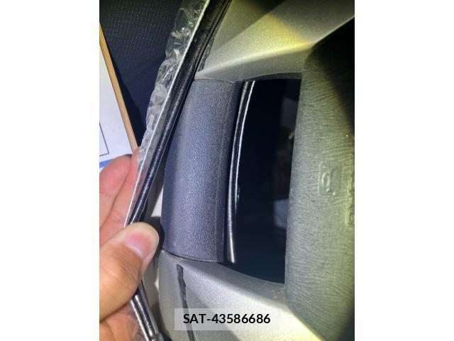 Toyota PRIUS 2010-10 8414504-19