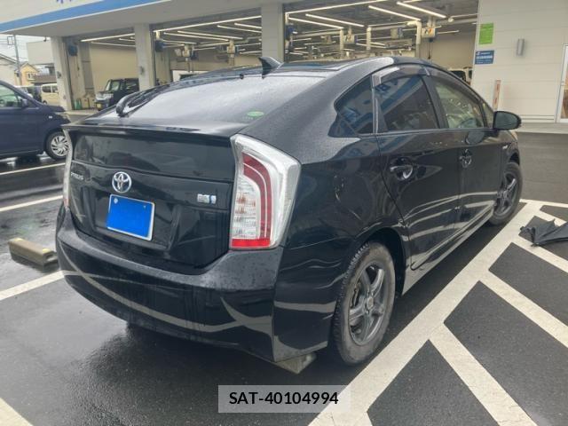 Toyota PRIUS 2012-08 8414488-2