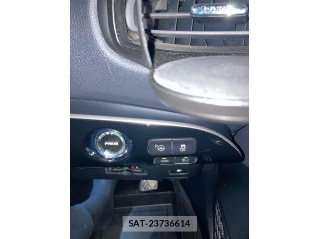 Toyota PRIUS 2019-11 8414416-10