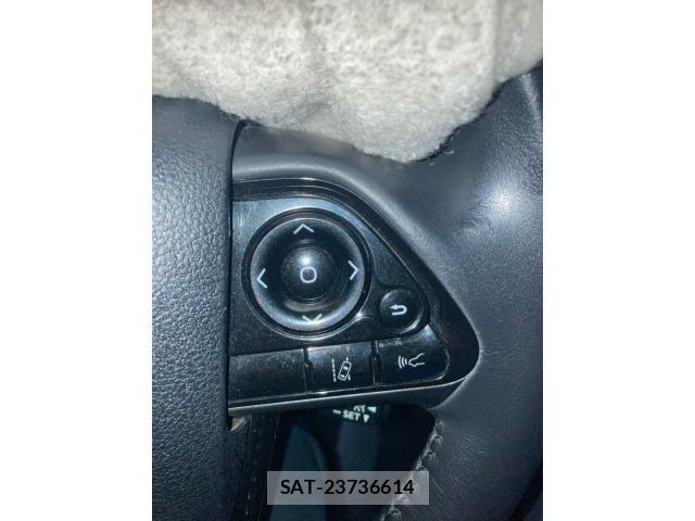 Toyota PRIUS 2019-11 8414416-13