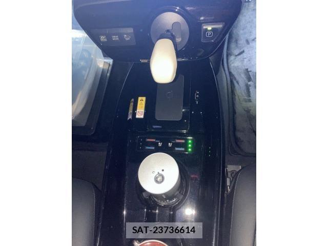 Toyota PRIUS 2019-11 8414416-17
