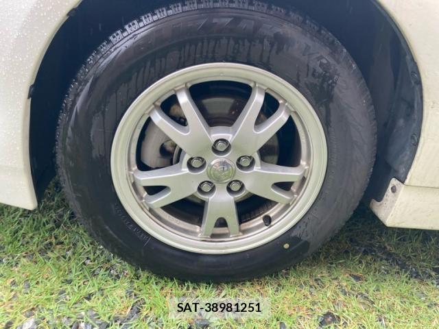 Toyota PRIUS 2011-11 8414513-13