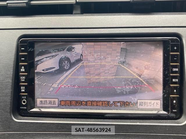 Toyota PRIUS 2009-12 8414481-17