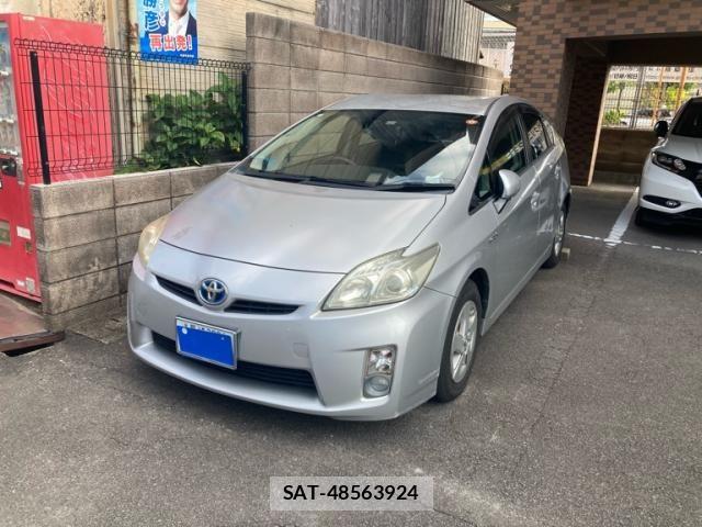 Toyota PRIUS 2009-12 8414481-2