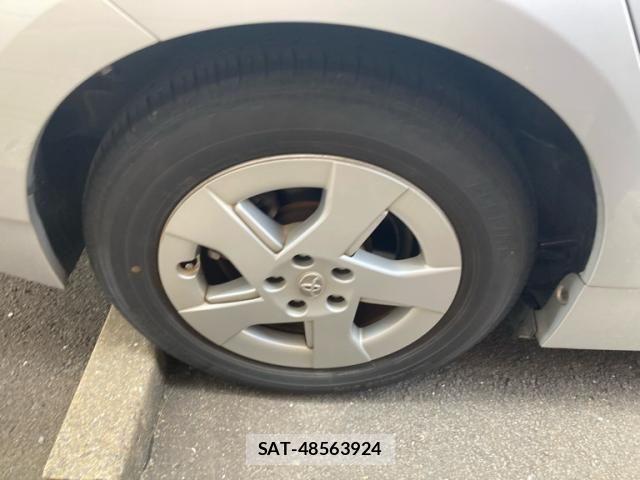 Toyota PRIUS 2009-12 8414481-6