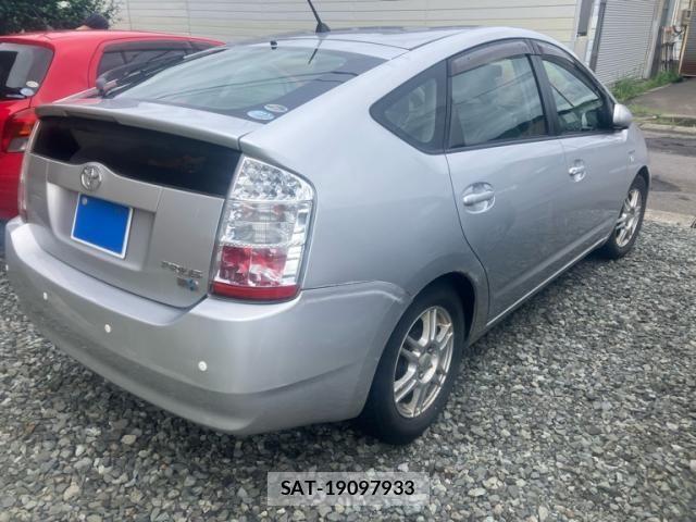 Toyota PRIUS 2009-09 8414468-4