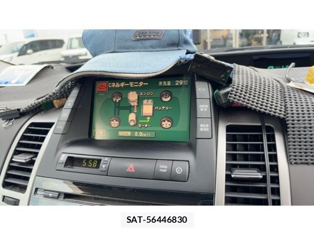 Toyota PRIUS 2005-04 8414487-9