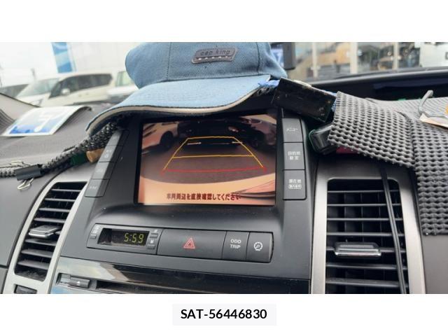 Toyota PRIUS 2005-04 8414487-13