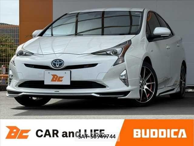 Toyota PRIUS 2017-01 8414432-0