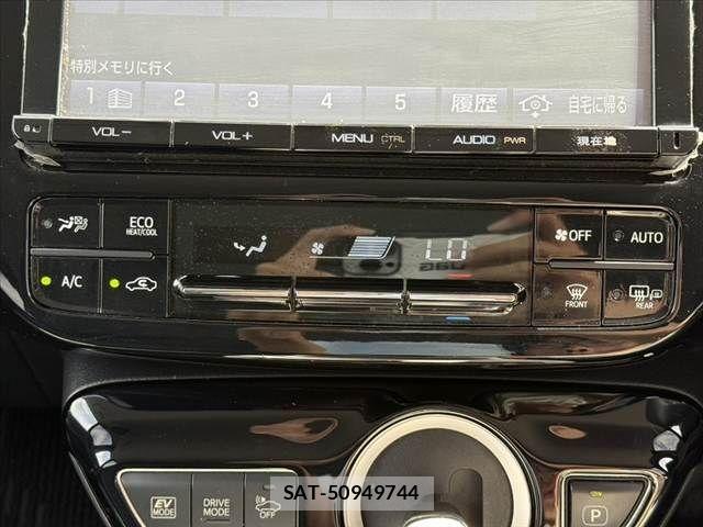 Toyota PRIUS 2017-01 8414432-24