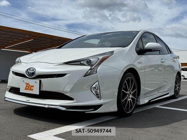 Toyota PRIUS 2017-01 8414432-7
