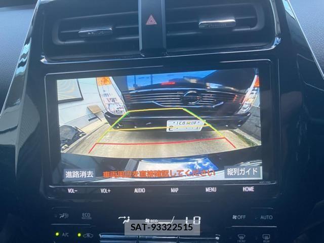Toyota PRIUS 2019-04 8414417-18