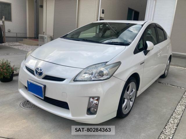 Toyota PRIUS 2009-10 8414503-1