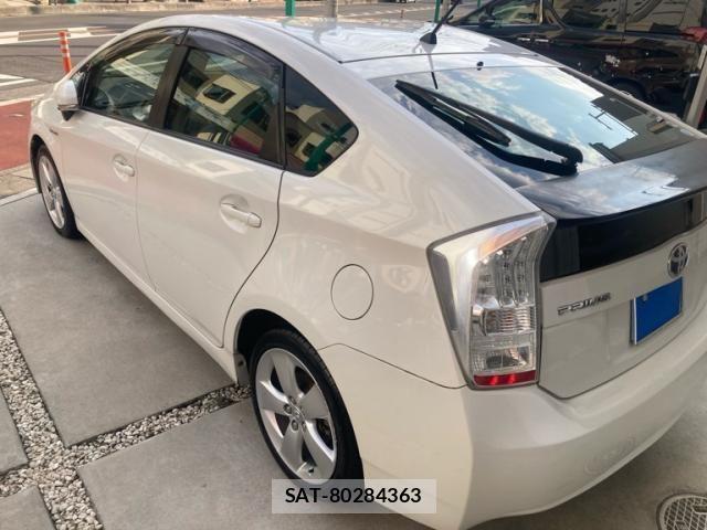 Toyota PRIUS 2009-10 8414503-4