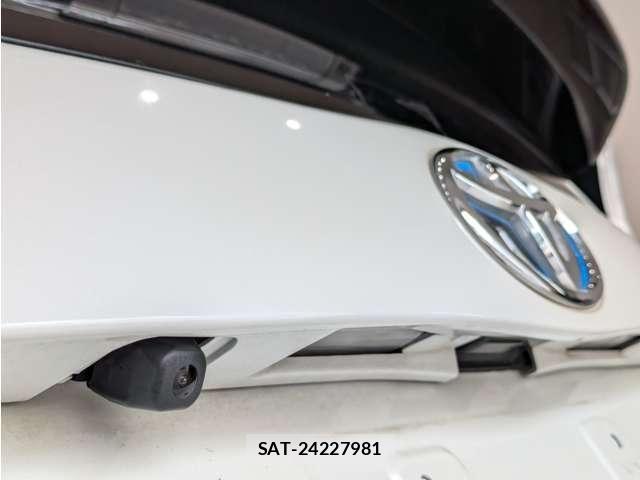 Toyota PRIUS 2011-10 8414459-10