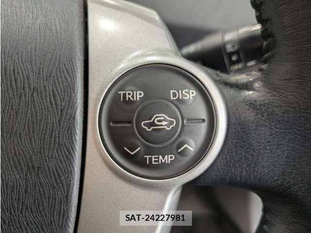 Toyota PRIUS 2011-10 8414459-13