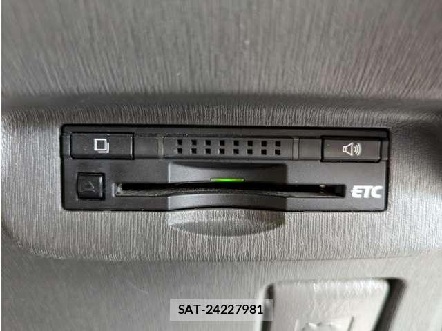 Toyota PRIUS 2011-10 8414459-6