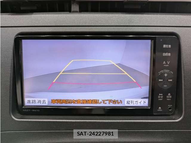 Toyota PRIUS 2011-10 8414459-7