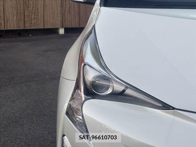 Toyota PRIUS 2017-09 8414420-22