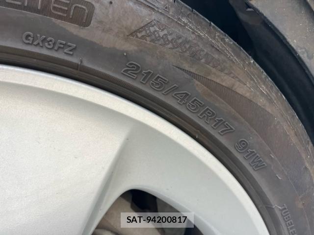 Toyota PRIUS 2013-04 8414466-10
