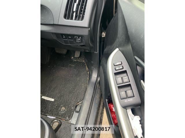 Toyota PRIUS 2013-04 8414466-16