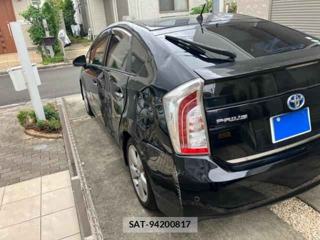 Toyota PRIUS 2013-04 8414466-4
