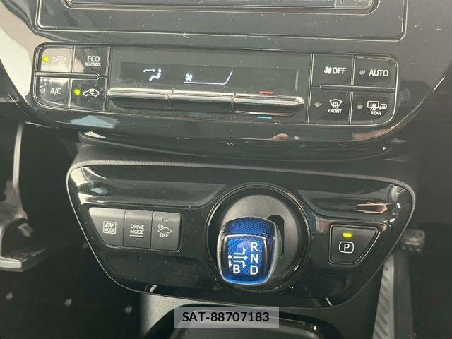 Toyota PRIUS 2020-04 8414418-18
