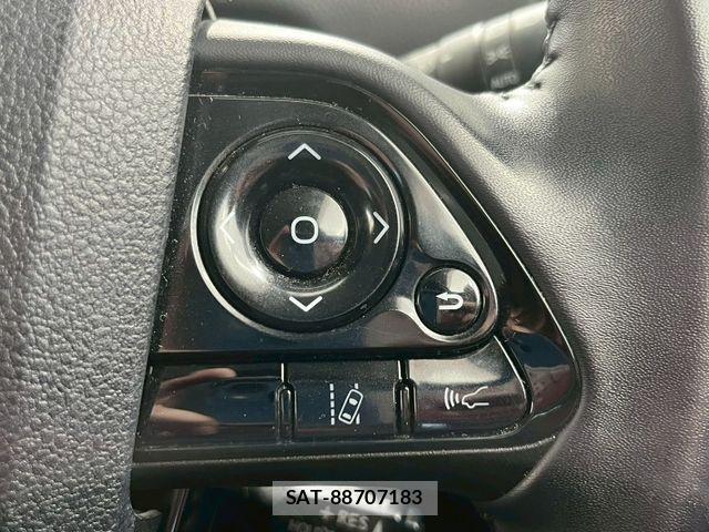 Toyota PRIUS 2020-04 8414418-20