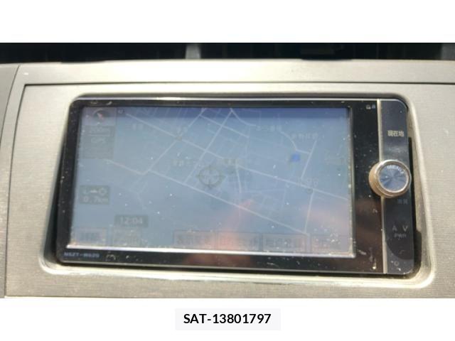 Toyota PRIUS 2012-07 8414519-12
