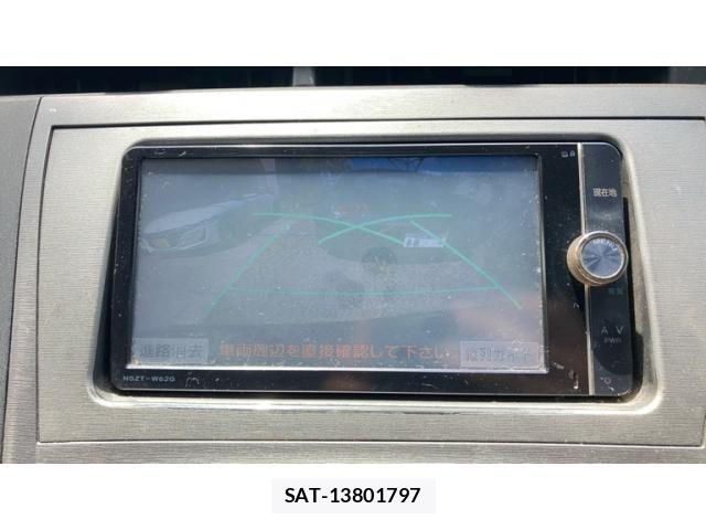 Toyota PRIUS 2012-07 8414519-13