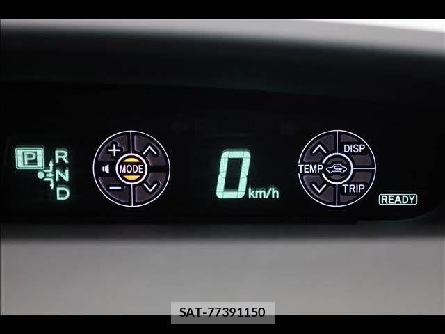 Toyota PRIUS 2012-02 8414434-7