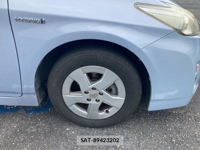 Toyota PRIUS 2010-06 8414477-17