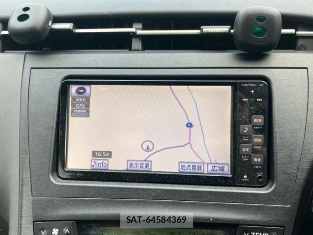 Toyota PRIUS 2011-08 8414506-16