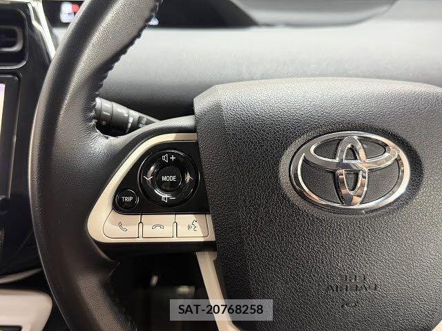 Toyota PRIUS 2017-09 8414426-15