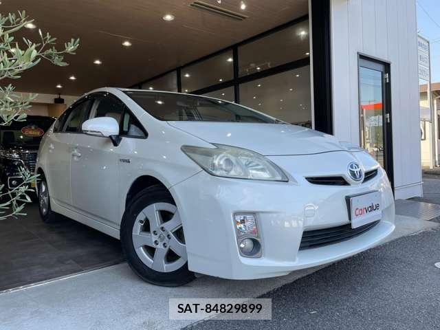 Toyota PRIUS 2010-05 8438741-2