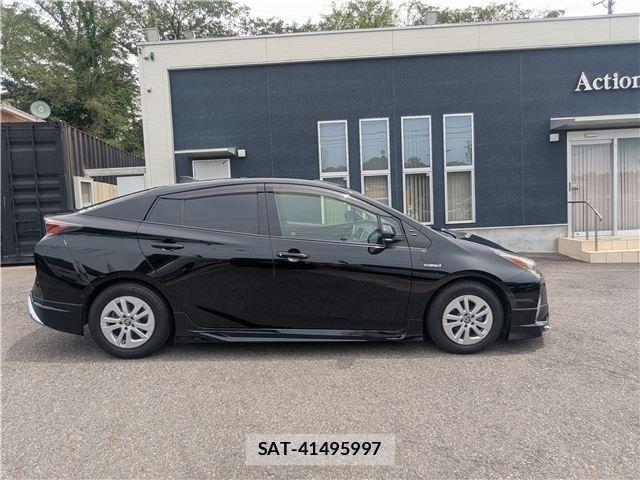 Toyota PRIUS 2018-06 8438737-5