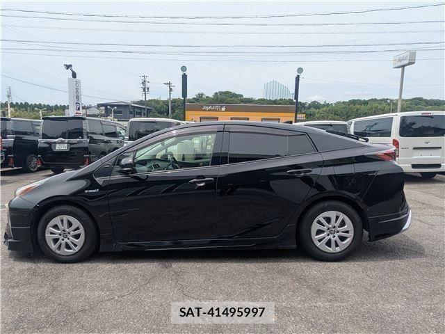Toyota PRIUS 2018-06 8438737-6