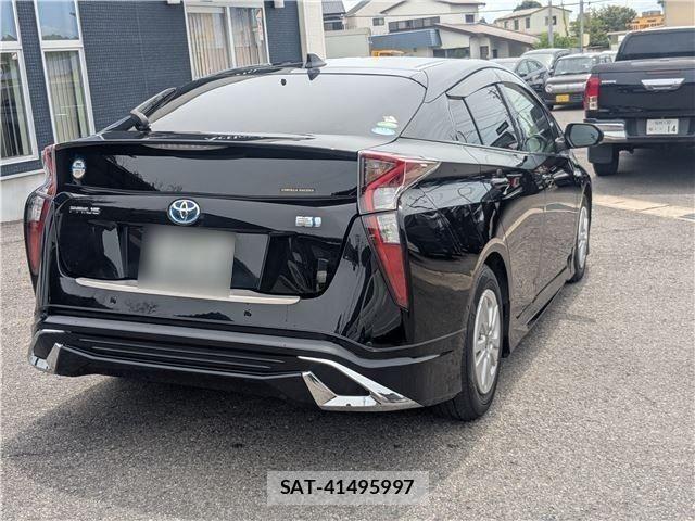 Toyota PRIUS 2018-06 8438737-7